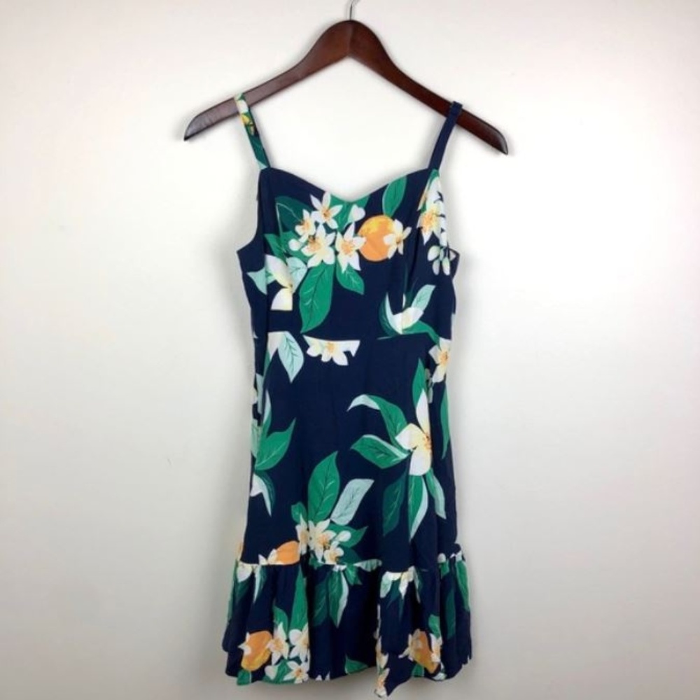 Old Navy Sleeveless Tiered Orange Blossom Dress